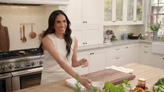 Con amor, Meghan